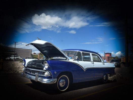 car and truck show.jpg